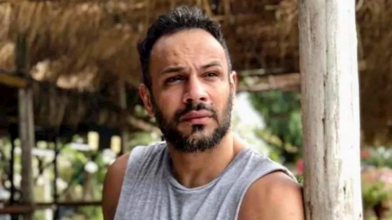 محمد عطية يكشف عن أمنية غريبة بعد وفاته.. النجوم يمازحونه حول “عليا الطرب بالتلاتة”
