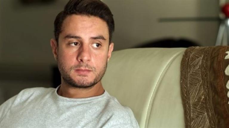 أحمد الفيشاوي يعبر عن حزنه لوفاة الفنان الأمريكي مايكل مادسن ويصفه بأسطورة سينمائية حقيقية