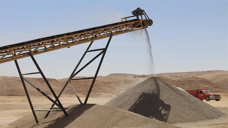 رئيس فوسفات مصر يكشف لنبأ العرب عن استحواذ الشركة على 60% من إنتاج الفوسفات في البلاد