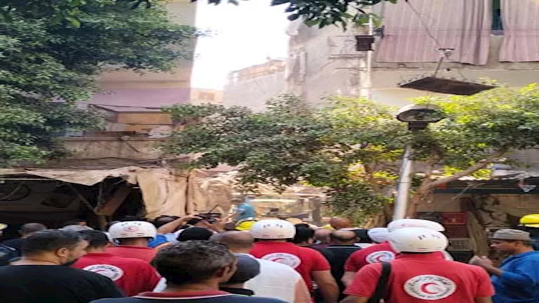 التفاصيل الكاملة لـ عقار الساحل المنهار