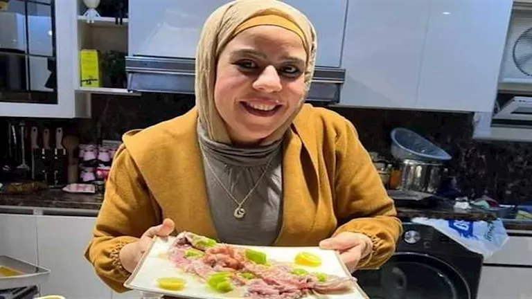 أم سجدة تواجه المحاكمة بتهمة نشر محتوى غير لائق للحياء العام