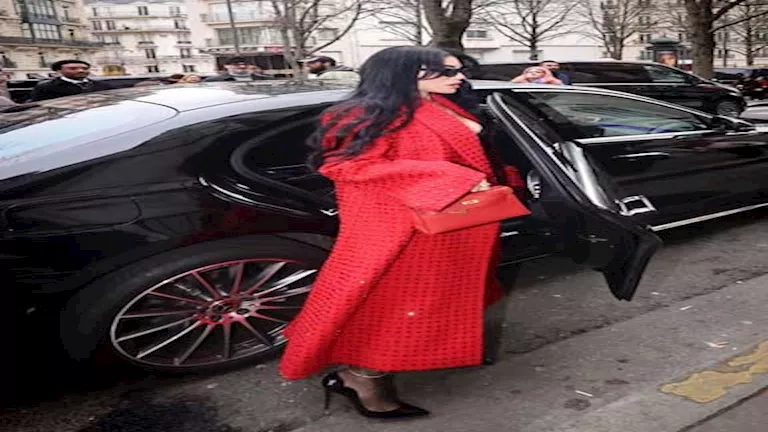 هيفاء وهبي تتألق في أسبوع الموضة بباريس بـ 20 صورة مميزة