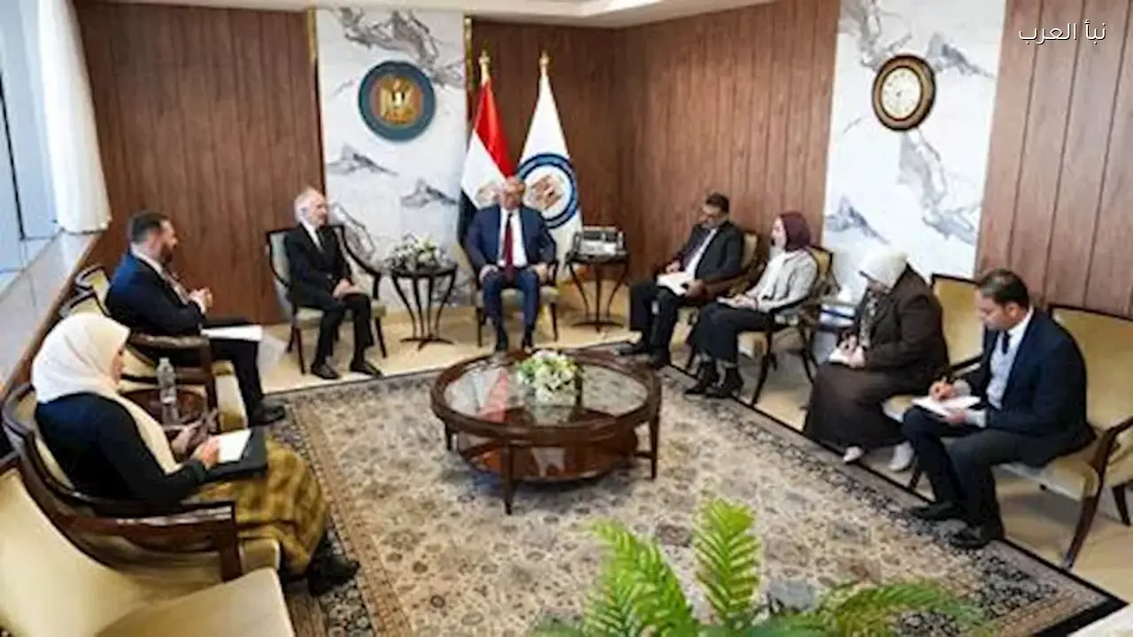 وزير البترول يناقش فرص استثمار هانتر الأسترالية في قطاع التعدين