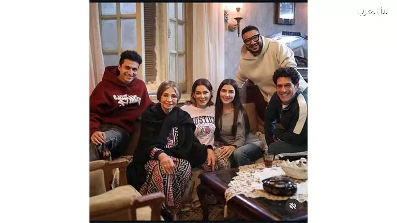 أحمد مجدي ينشر صورة من كواليس “الست موناليزا” مؤخراً