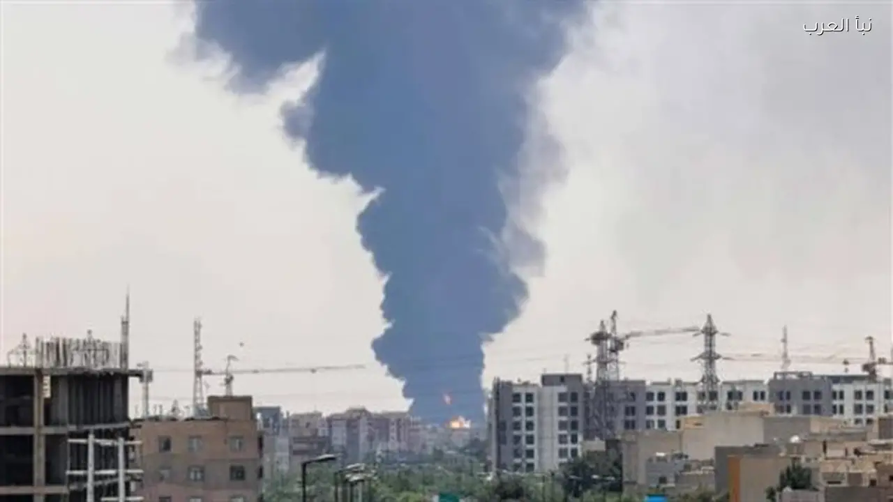 إسرائيل تستهدف طهران بهجوم جديد وسط دخان كثيف في شارع باستور