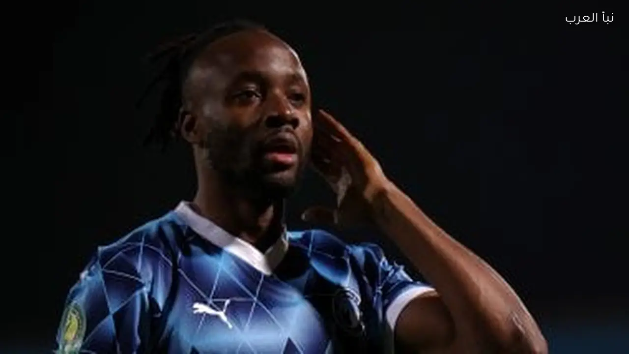 بيراميدز يستأنف مفاوضات تجديد عقد فيستون ماييلي لموسمين