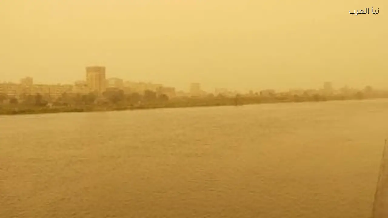 تحذيرات عاجلة لقائدي السيارات بسبب العاصفة الترابية والطرق الأكثر خطورة