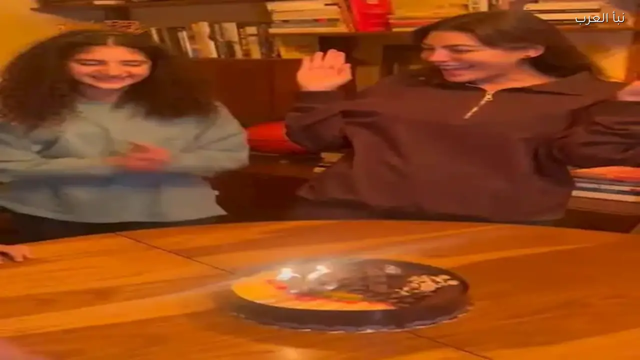 ريهام حجاج تحتفل بعيد ميلاد جالا عادل في موقع تصوير “توابع”