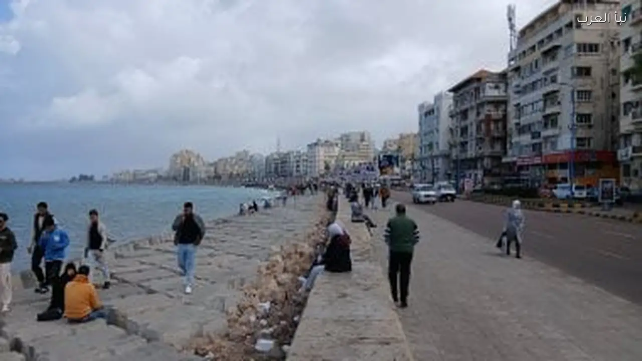 طقس مصر غداً: دافئ نهاراً وبارد ليلاً مع رياح وأتربة