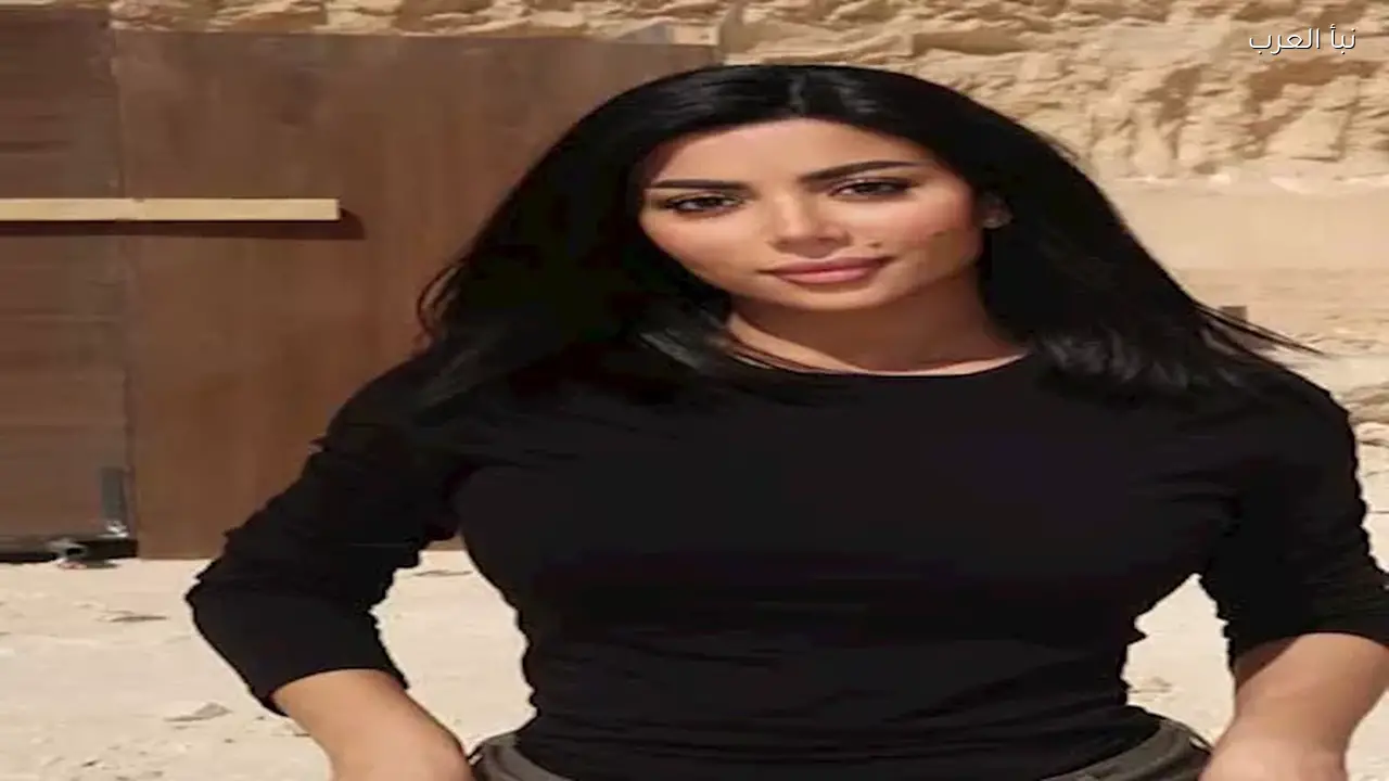 كارولين عزمي تنشر صور كواليس تصوير “رأس الأفعى” مؤخرا