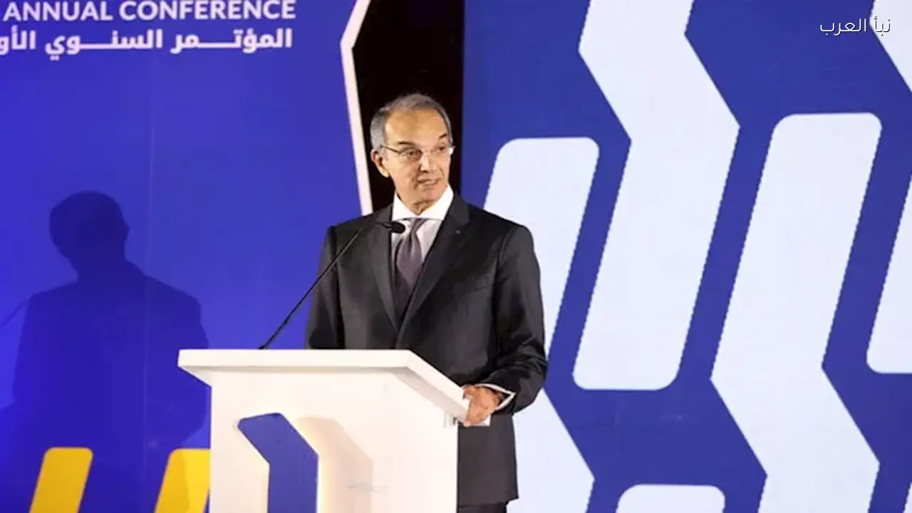 وزير الاتصالات يعلن عن إضافة 410 ميجاهرتز في أكبر صفقة ترددات