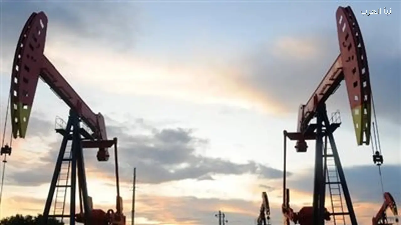 أسواق النفط تتأثر بالتطورات العسكرية اليوم والمستثمرون يتحركون استباقيًا