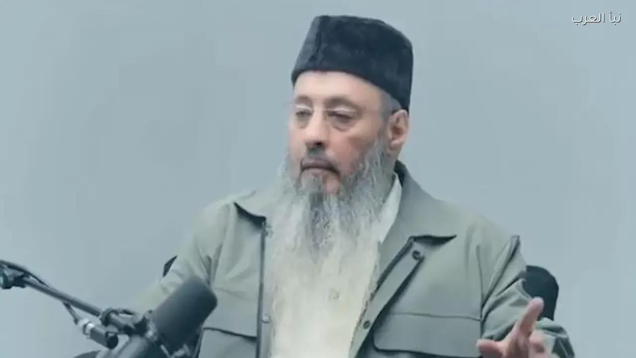 أيمن عبد الجليل يوضح: لا نحتفل بعيد الأم أو الأخ في الإسلام