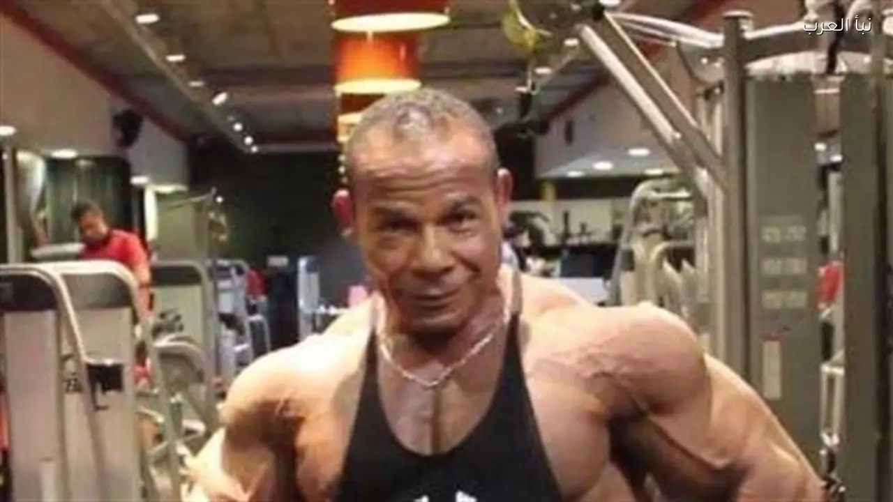 الشحات مبروك يتفوق على نفسه في أحدث أعماله الفنية