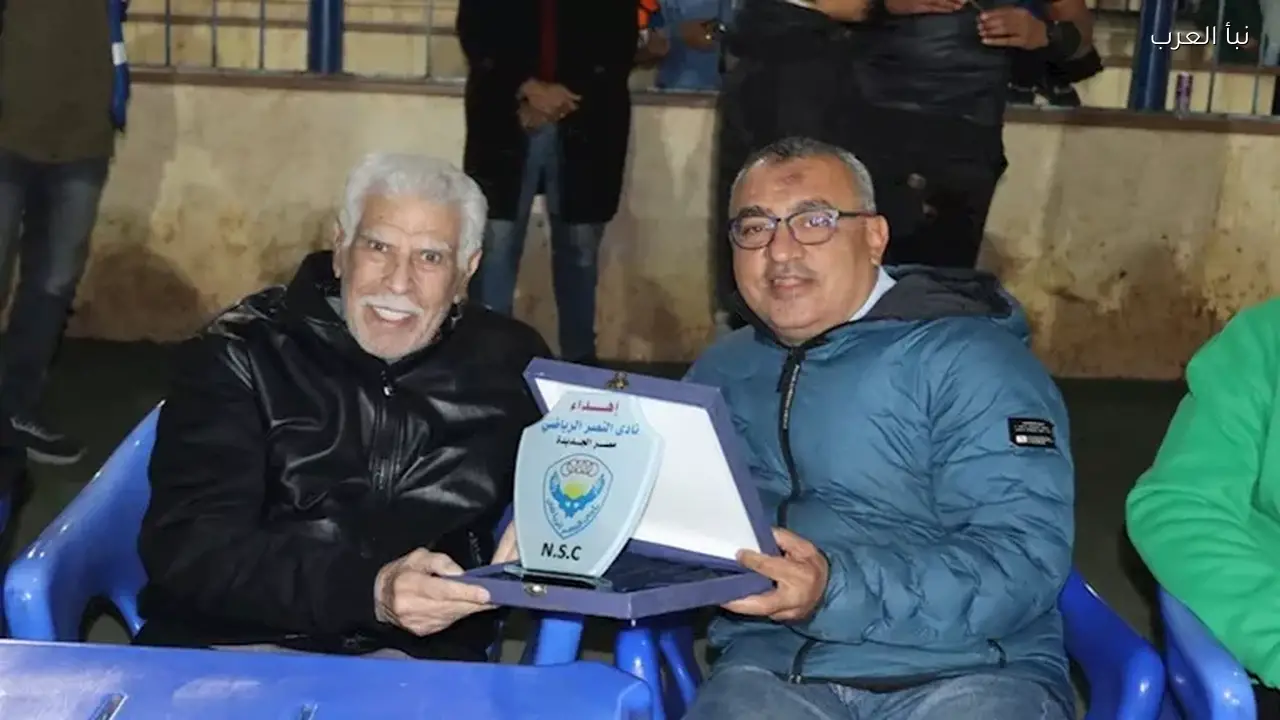 حسن شحاتة يدعم حفيده لاعب نادي النصر اليوم