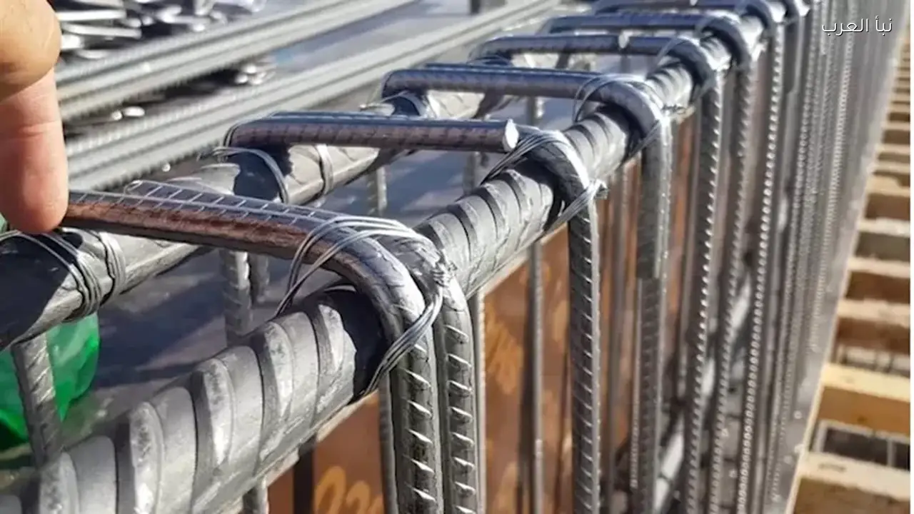 سعر الحديد والأسمنت اليوم الخميس في الأسواق ينخفض مجددًا