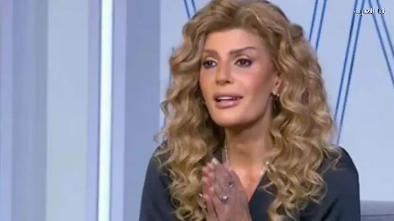 فيدرا تعبر عن قلقها على شقيقتيها وتؤكد: إسرائيل عدوي الأول والأخير