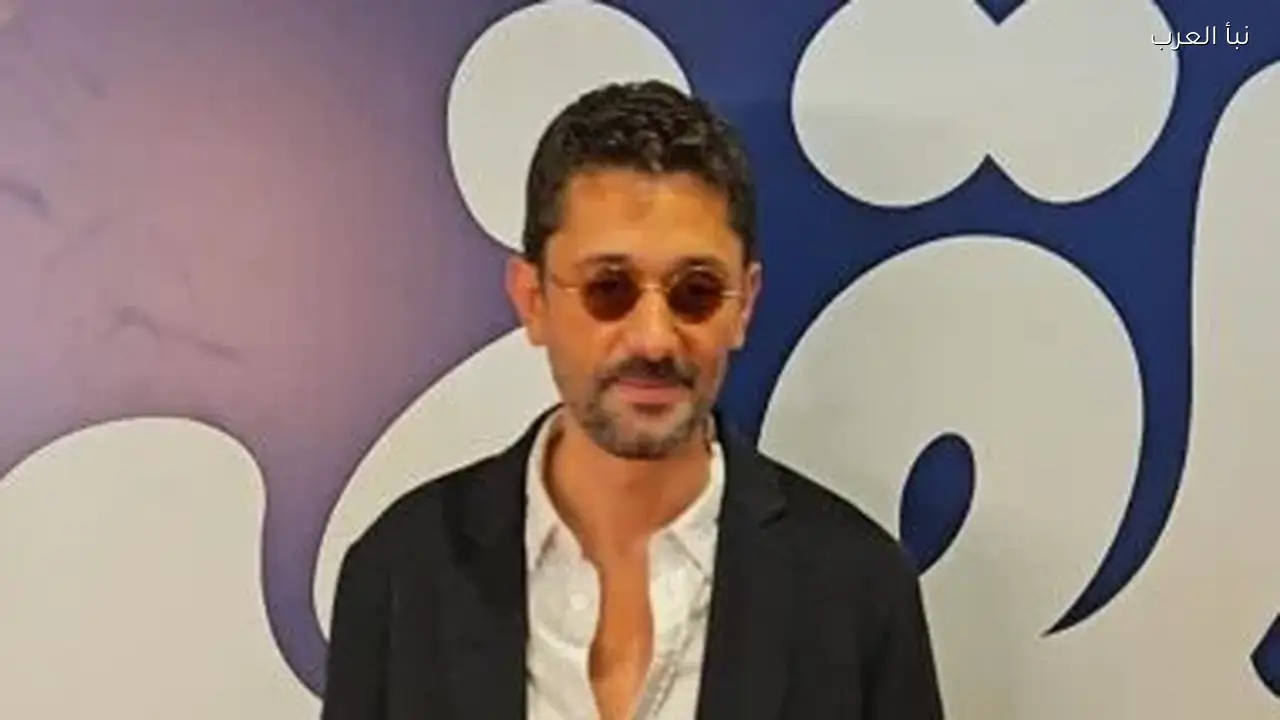 كريم محمود عبد العزيز يحتفل بعيد ميلاد ابنته خديجة بكلمات مؤثرة