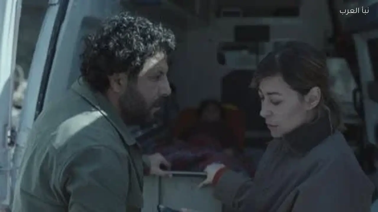 منة شلبي تخبر إياد نصار باعتقال ابنته في صحاب الأرض الحلقة 14