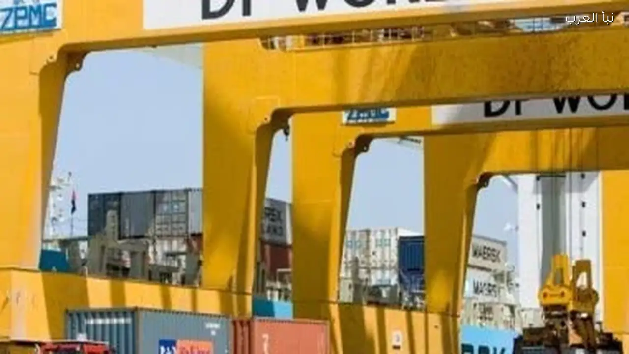 ميناء جبل علي يعمل بكامل طاقته رغم تراجع حركة السفن اليوم