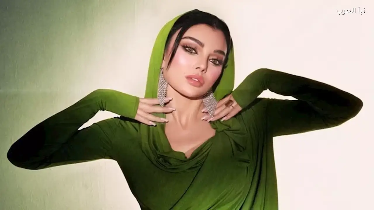 هيفاء وهبي تهنئ جمهورها بعيد الفطر بإطلالة أنيقة اليوم