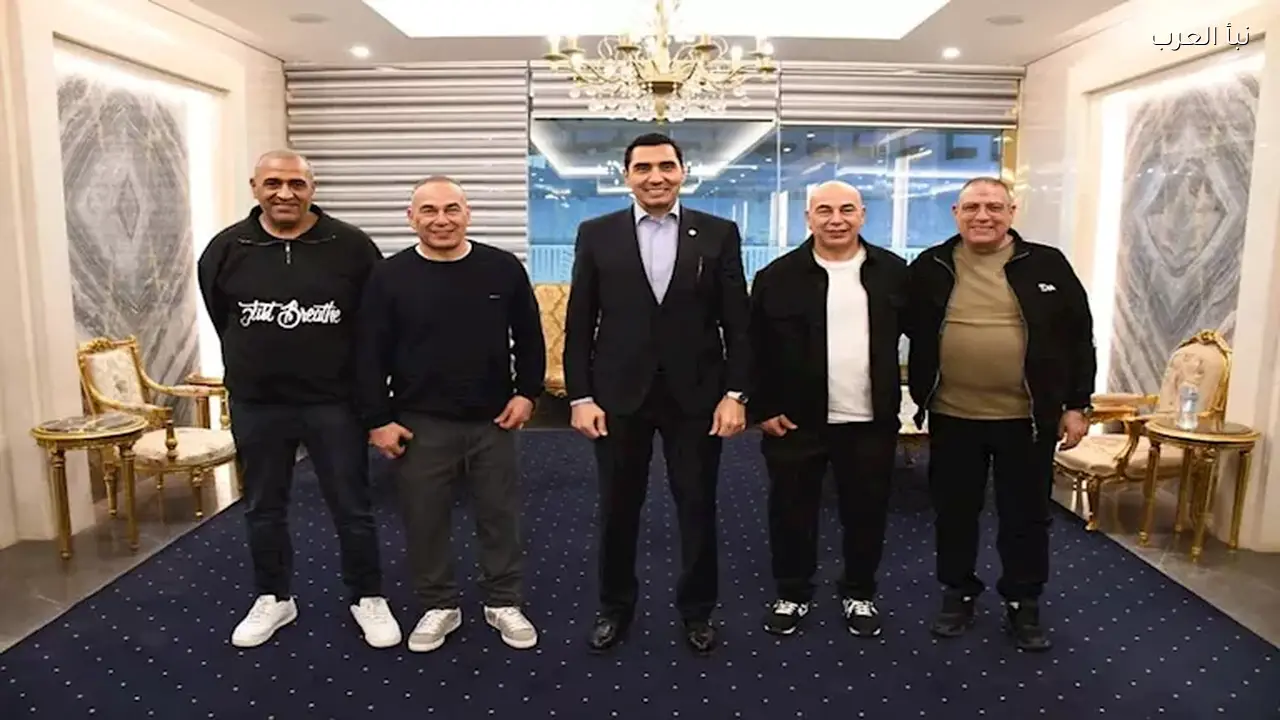 وزير الرياضة يلتقي الجهاز الفني لمنتخب مصر قبل مونديال 2026